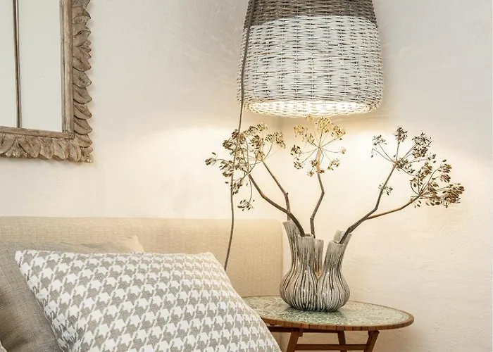 ゲストハウス Scarlea チェチナ